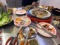 -哈哈碳都·牛肋条无限自助烤肉(宝龙店)