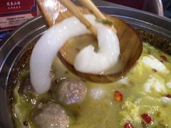 -周鱼小馆石锅酸菜鱼(活力汇店)