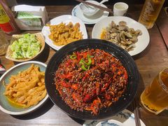 -聚汇三少·龙虾·中餐厅(莫邪路新天地店)
