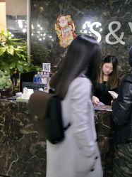点击看大图 -苏豪路易士·嘉玛发廊