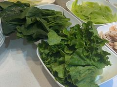 -蜀天上精专麻辣香锅(文定路店)