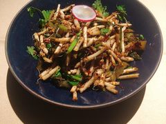 酸菜拌折耳根-山石榴·贵州菜(丰盛里店)