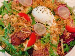 藜麦窝蛋沙拉-The Rug Cafe(王府中环店)