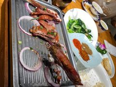 -娜仁图雅蒙古美食村(33小镇店)