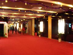 等候区-保利国际影城(中环店)