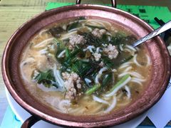 铜锅米线-88号小吃店·经典云南菜·地道纳西美食