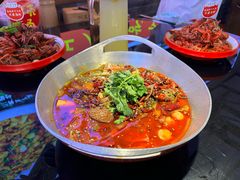 -川流不息·地道川菜·小龙虾(新松江路店)