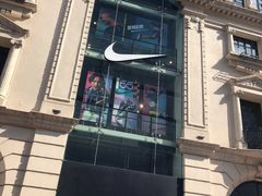 -NIKE品牌体验店(南京东路店)