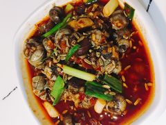 -凤凰路何眼镜香辣蟹(花果园店)