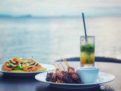 -Sunset Bar(丹绒亚路香格里拉店)