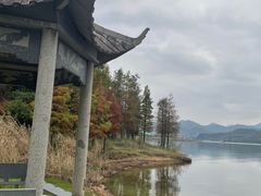 -四明湖