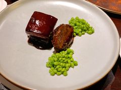 鲍鱼红烧肉-杭州西子湖四季酒店·金沙厅