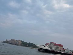 -北戴河碧螺塔海上酒吧公园