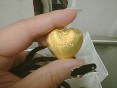 -Laderach 莱德拉(上海环贸iapm店)