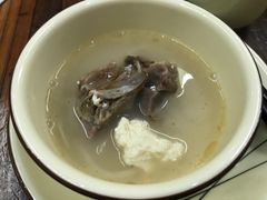 -撮一顿纳西铜火锅
