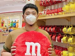 -m豆巧克力世界(上海世茂广场店)