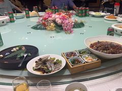 -皇宫大酒店
