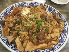-壹阁胡羊焖饼(特色小吃街店)