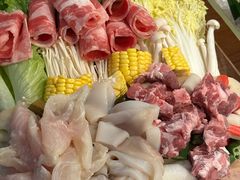 -樾餐厅泰式海鲜火锅(民歌湖店)