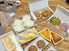 -鲍师傅糕点(大沽南路店)