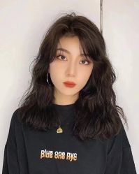 -朗峰专业美发沙龙