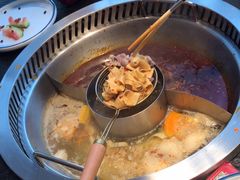 -醉董牛川派鲜肉自选火锅(烟台店)