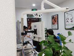 -耳朵树助听器人工耳蜗中心