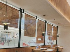 -蜜桃餐厅·伴山(海岸城店)