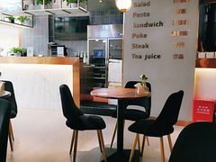 -POKEE VIA&Brunch·维娅(重庆来福士店)