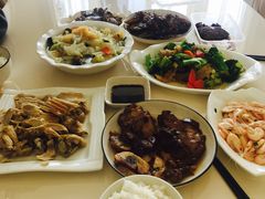 -爱的果实月嫂育婴师(世纪东方店)