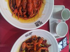 -龙巢盱眙龙虾·牛蛙·烧烤宵夜(八卦岭店)