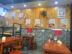 大堂-手擀菠菜面(西康路店)