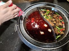 -唇辣号重庆老火锅(亦庄店)