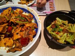-精悦蓉(松江万达广场店)