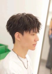 -Kraemer Paris  苏豪路易士·嘉玛发廊