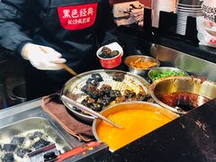 -黑色经典臭豆腐·湖南特产(潇湘文化店)