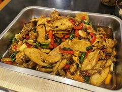 -鸿顺老铁锅美蛙鱼府(解放碑店)