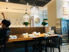 大堂-德香苑脆皮烤鸭·经典(爱融荟城店)