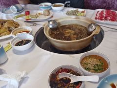 -天宜隆蘑菇宴火锅(石景山旗舰店)