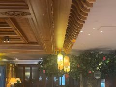 -八府香鸭·啫啫煲(华山路店)