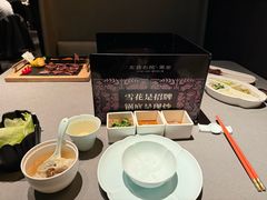 -左庭右院鲜牛肉火锅黑金店(陆家嘴中心店)