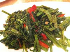 马来风光-港东盛宴烧腊至尊