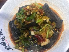 老长沙臭豆腐-黑白电视长沙小吃(美林M·LIVE天地东座店)