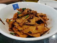 梅干菜炒莲藕-兰湘子·湘菜小炒(民乐园店)