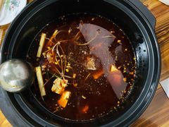 -金海椒罐罐鲢鱼(东方桂苑店)