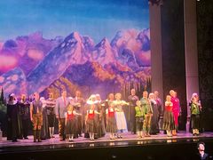 -交通银行前滩31演艺中心