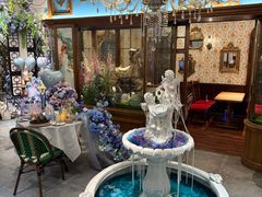 -秘密旅行Bonjour(黑金冠 江南西店)