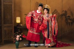 -绽放摄胶片摄影工作室