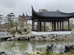 -上海滴水湖皇冠假日酒店