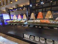 -朗丽兹自助餐厅